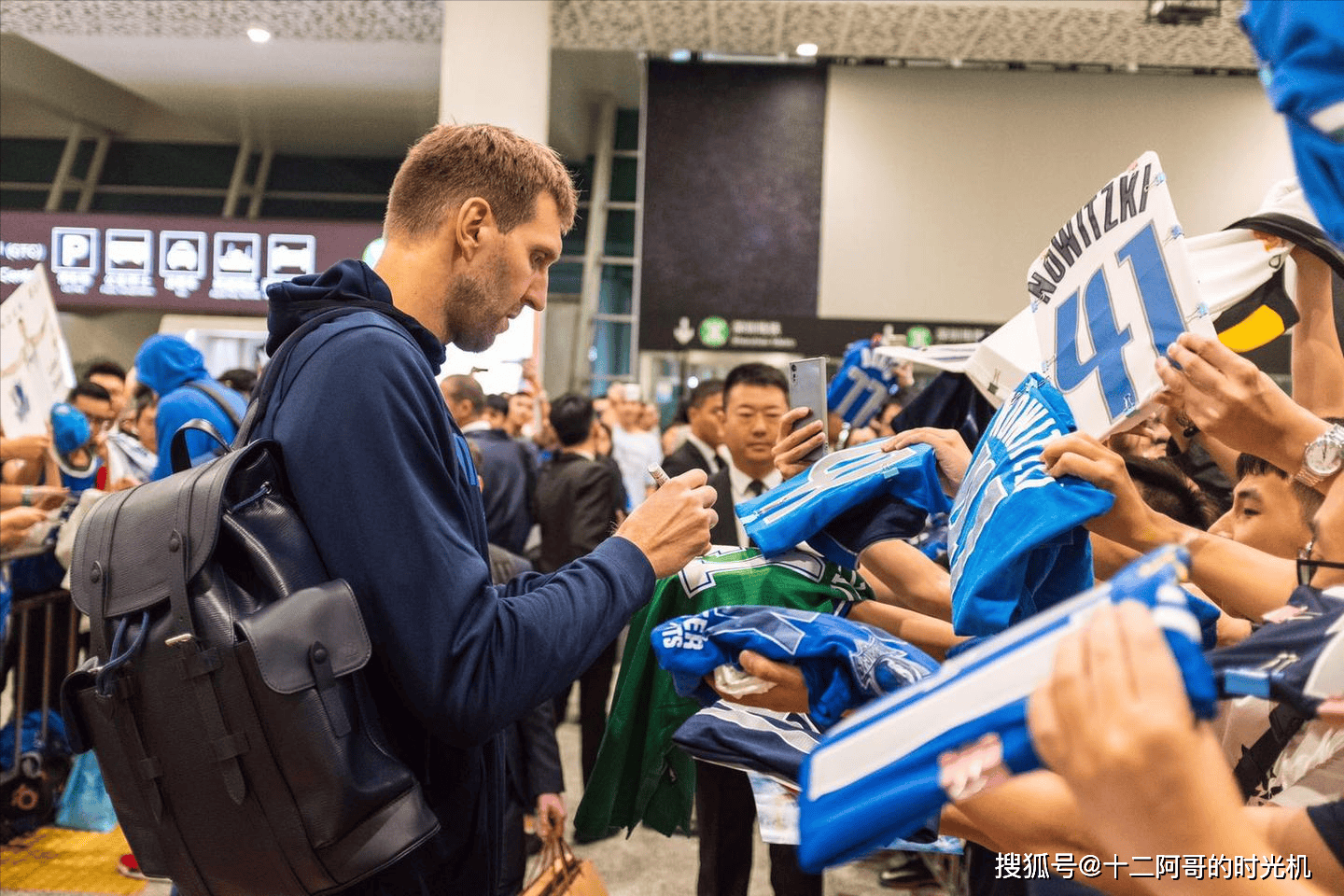 爱游戏全站-今晨达拉斯独行侠备战中超，造点机会细节曝光，目标明确，球队文化再被提及的简单介绍